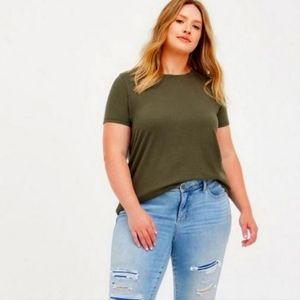 Torrid Classic Fit Crewneck Short Sleeve Tee New With Tags